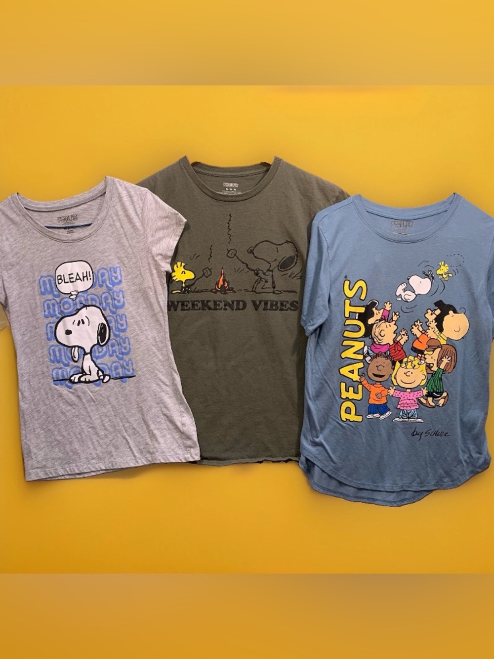 Set of 3 PEANUTS Women’s Juniors M/L Graphic Snoopy Woodstock Charlie Brown Tees